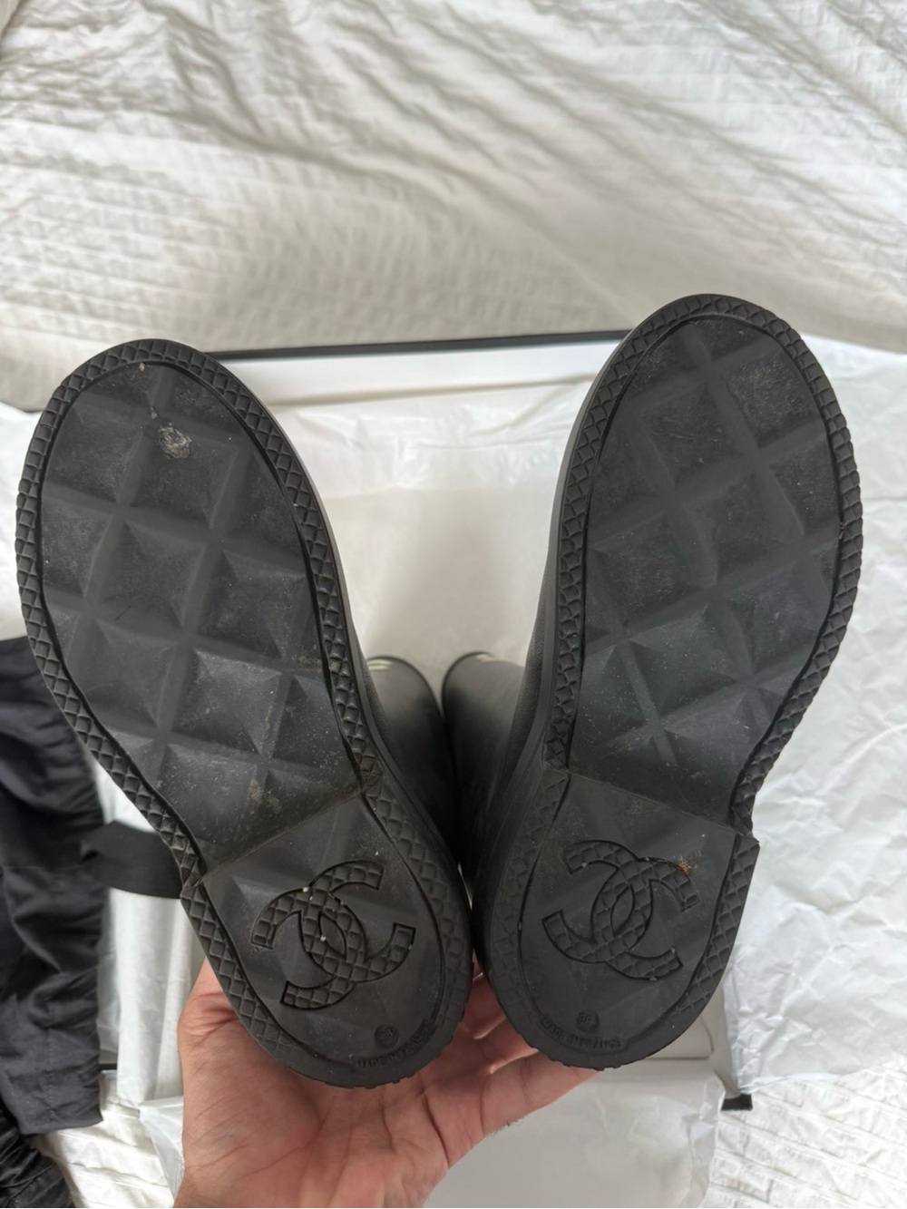 CHANEL Black Rubber Boots with White CC Emblem - Picture 6 of 6